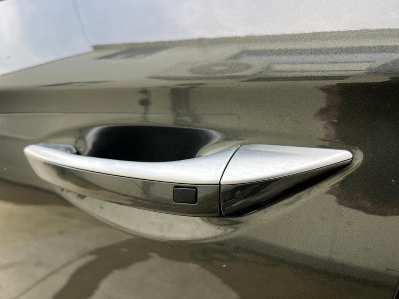 Car Thumb
