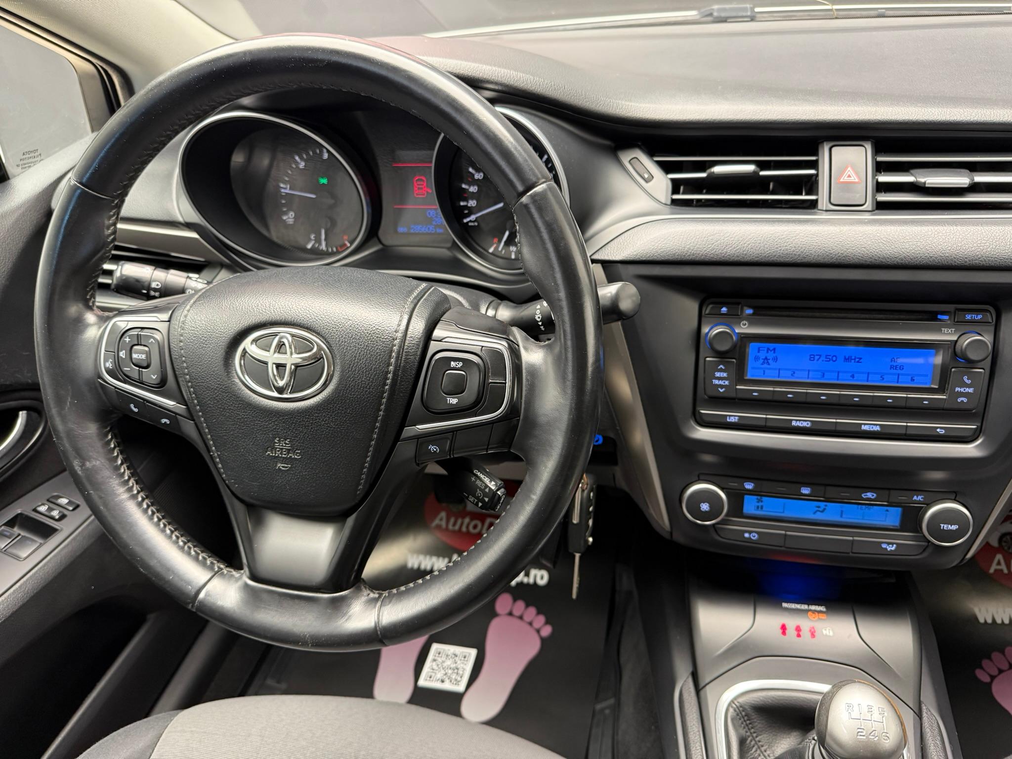 Toyota-Avensis