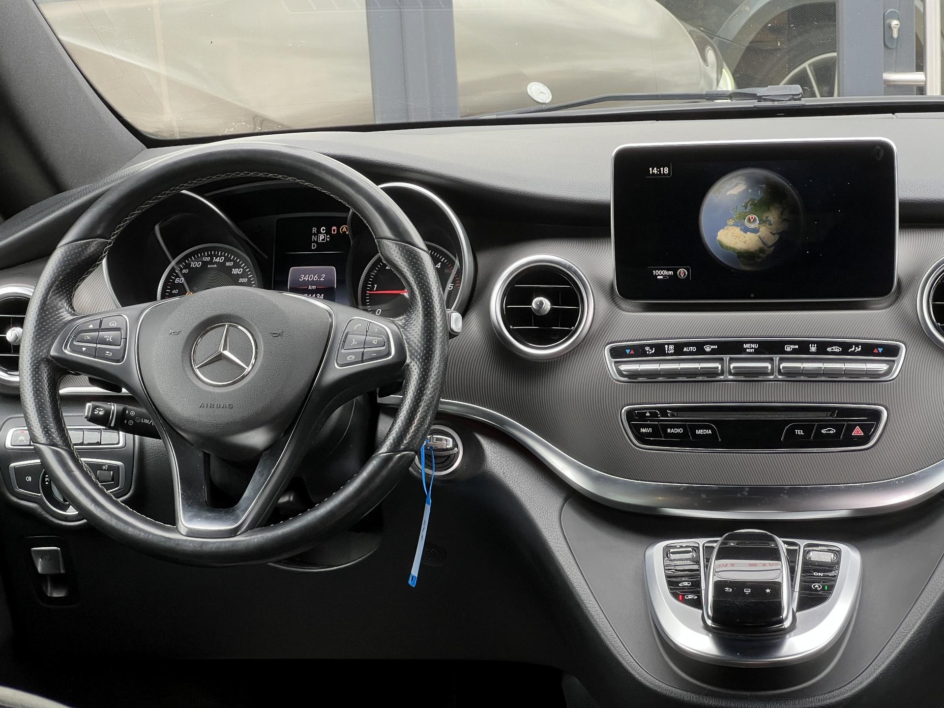 Mercedes-Benz-V