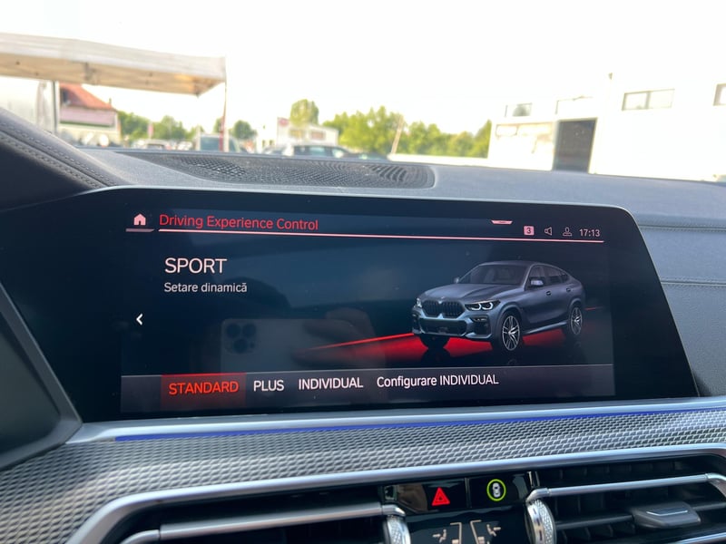 Car Thumb