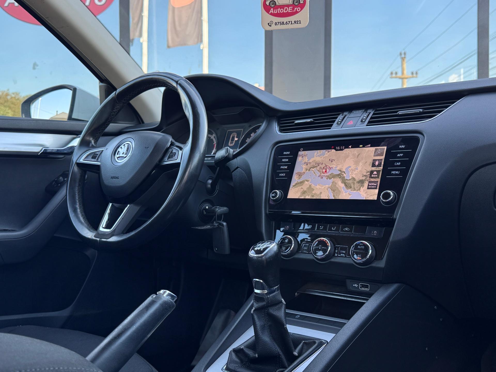 Skoda-Octavia