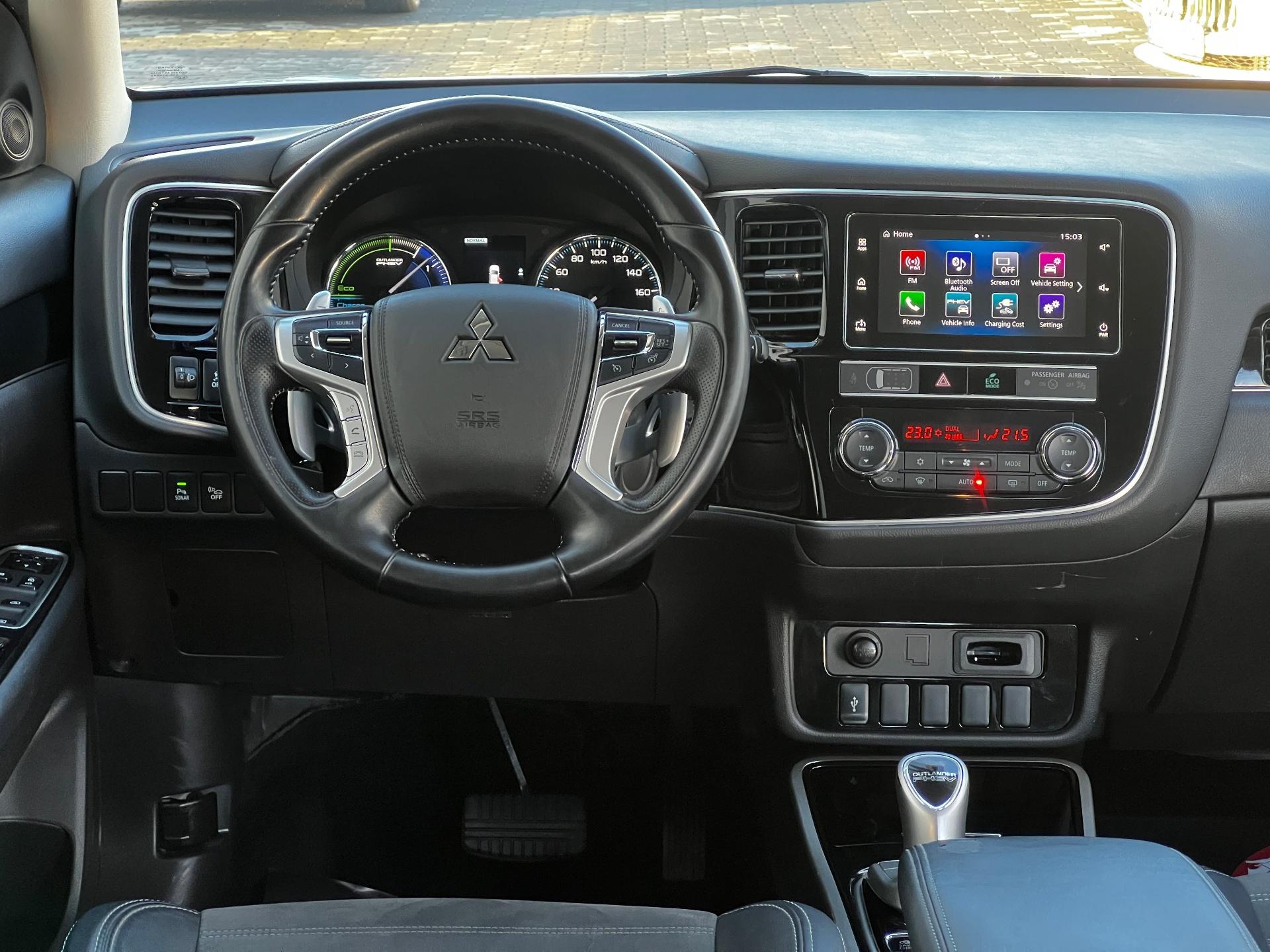 Mitsubishi-Outlander