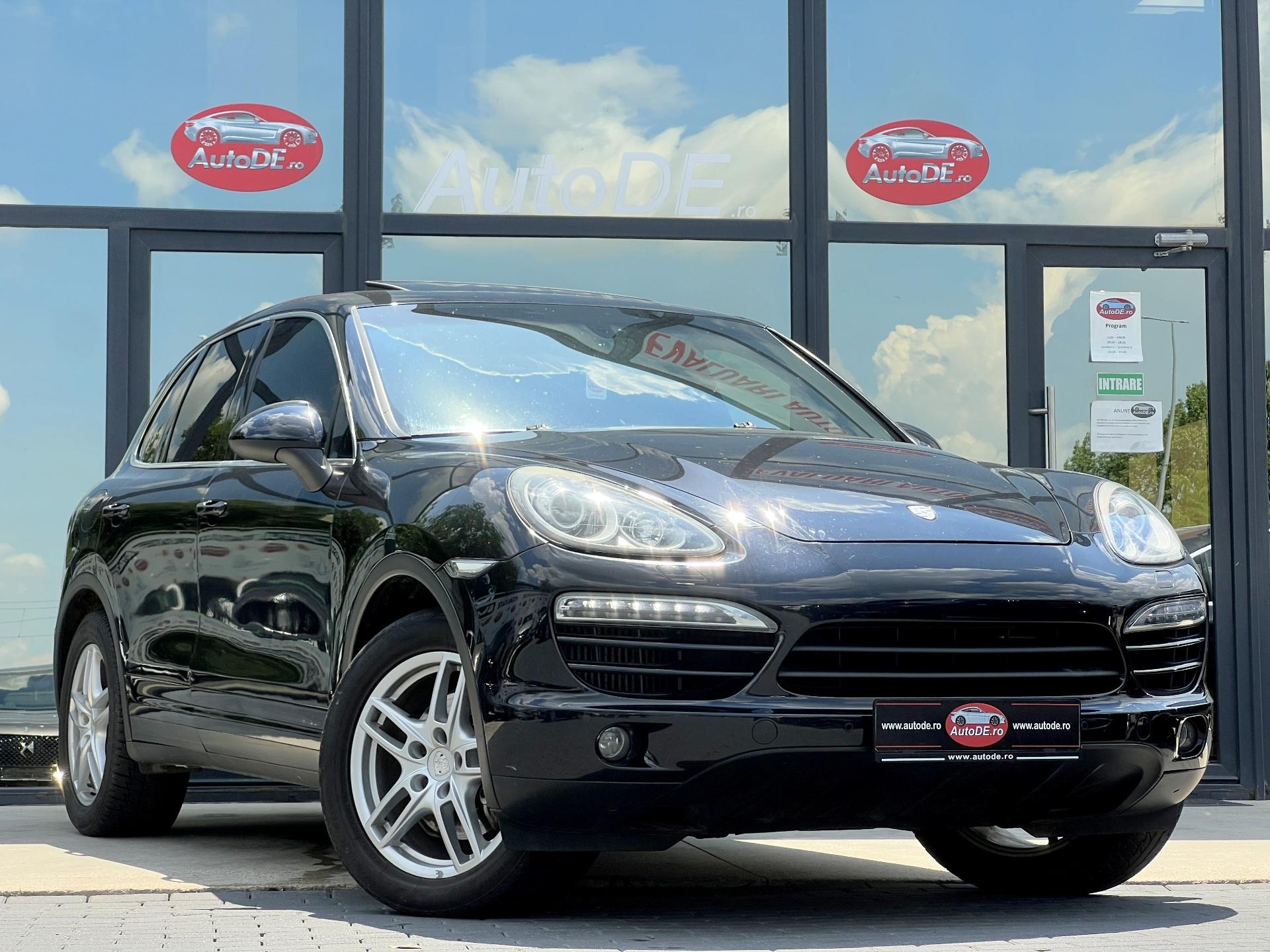 Porsche-Cayenne