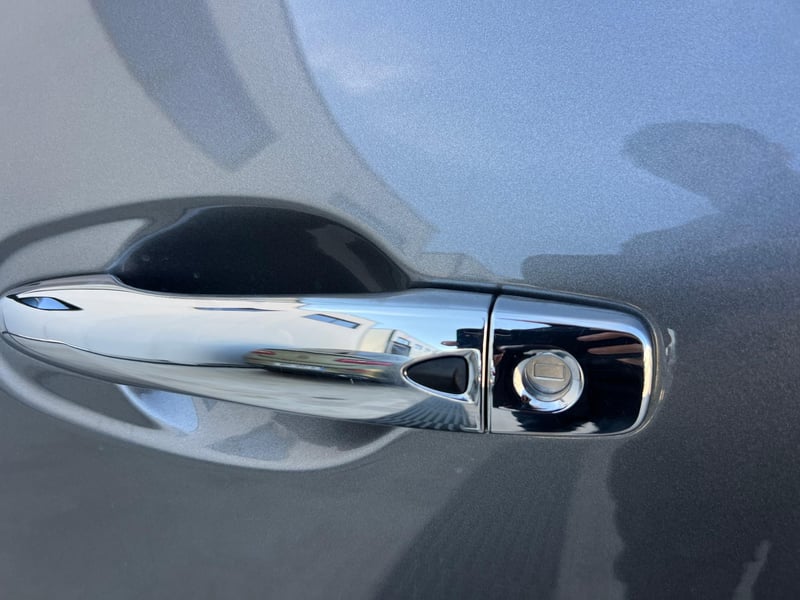 Car Thumb