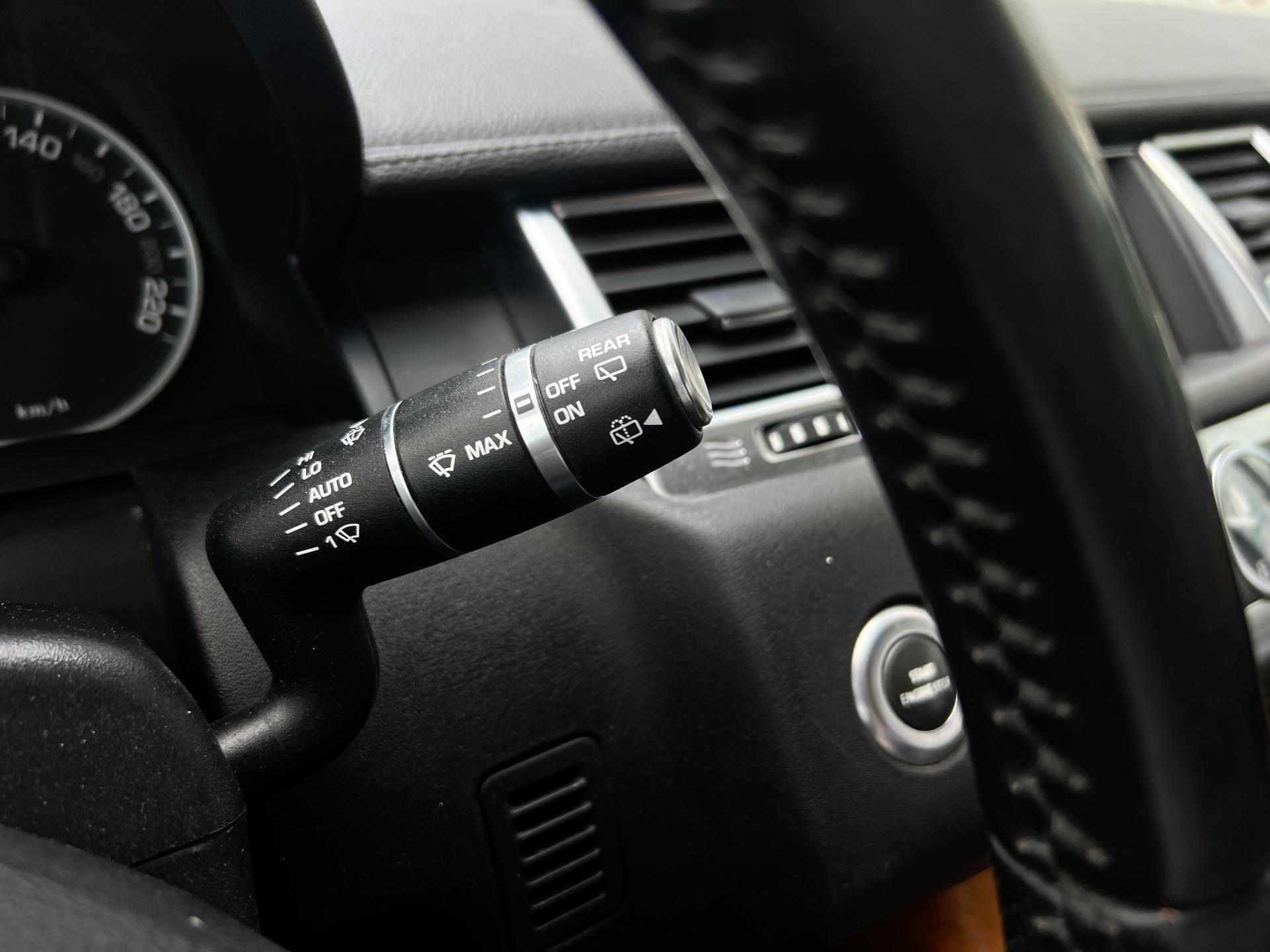 Land Rover-Range Rover Sport