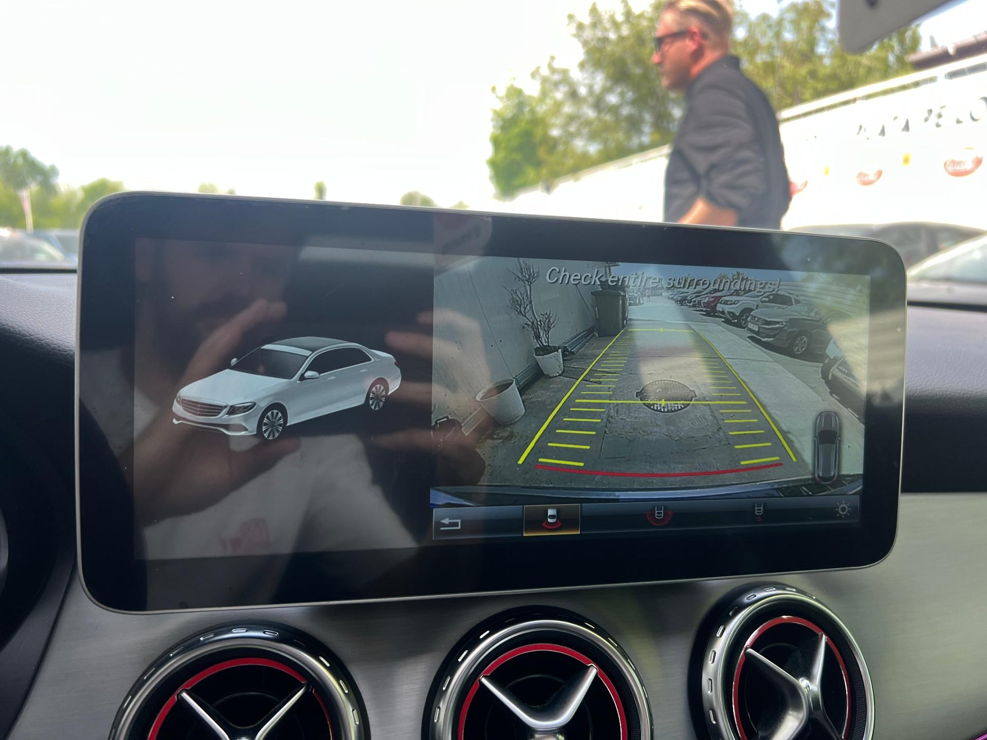Mercedes-Benz-GLA