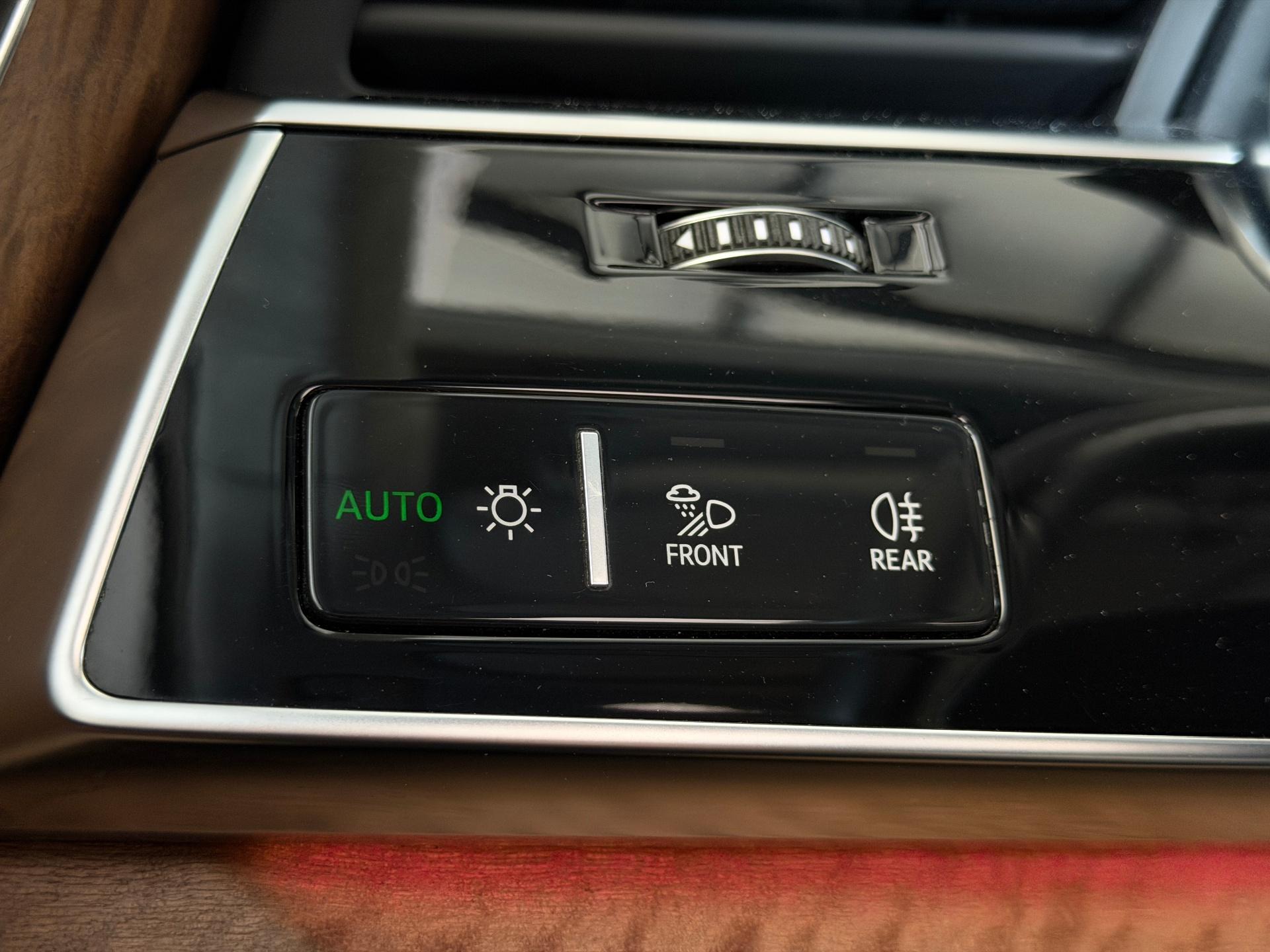 Audi-Q7
