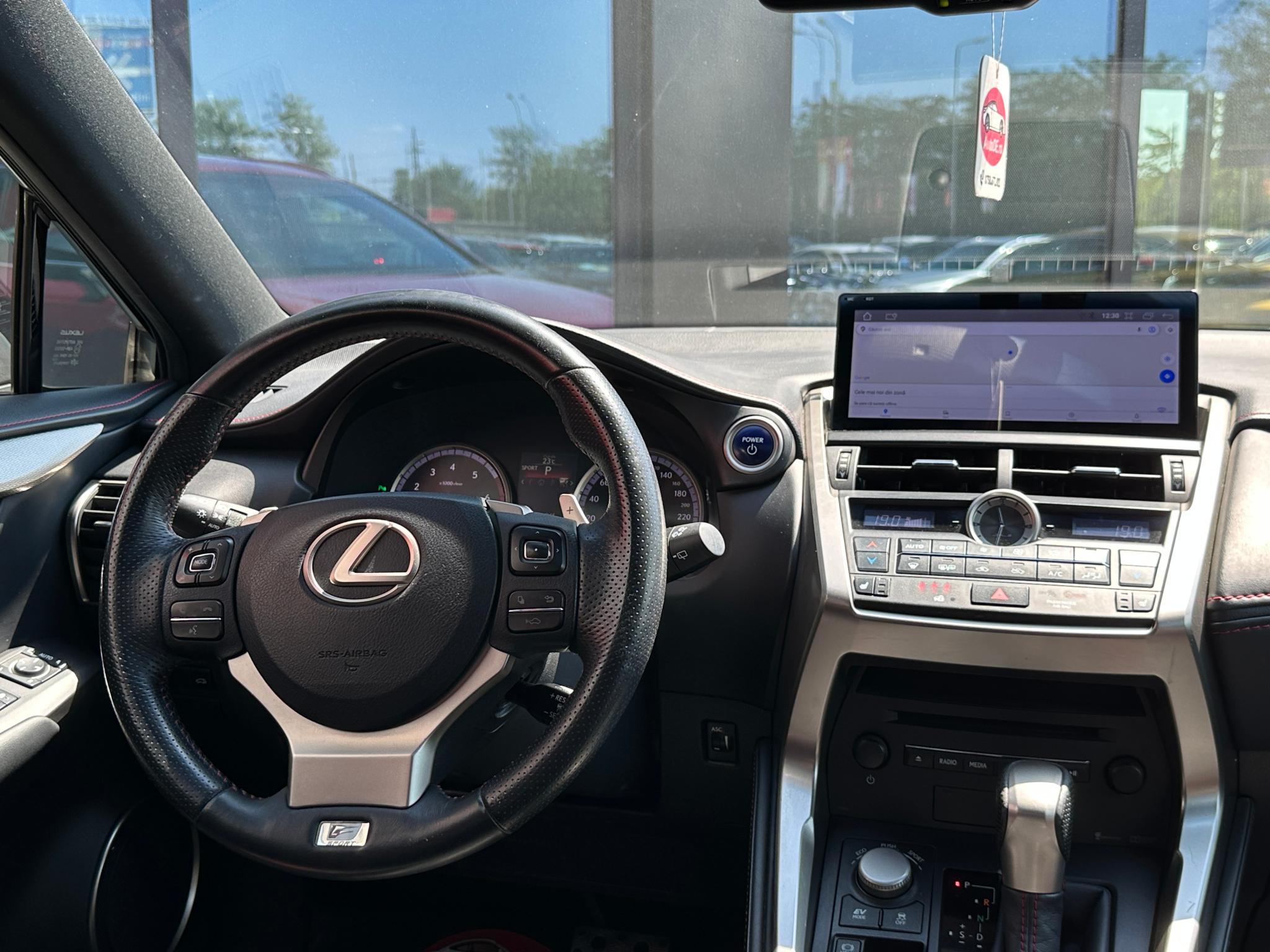 Lexus-NX