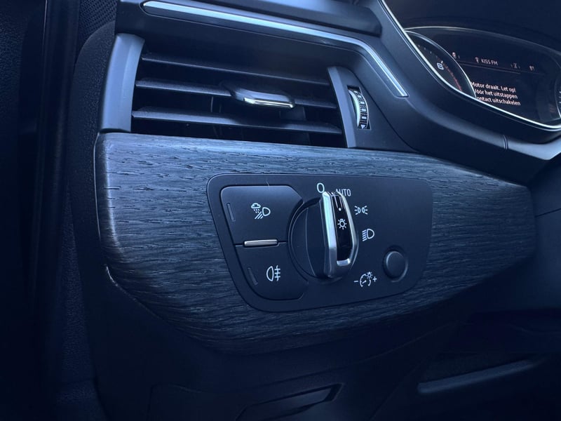 Car Thumb