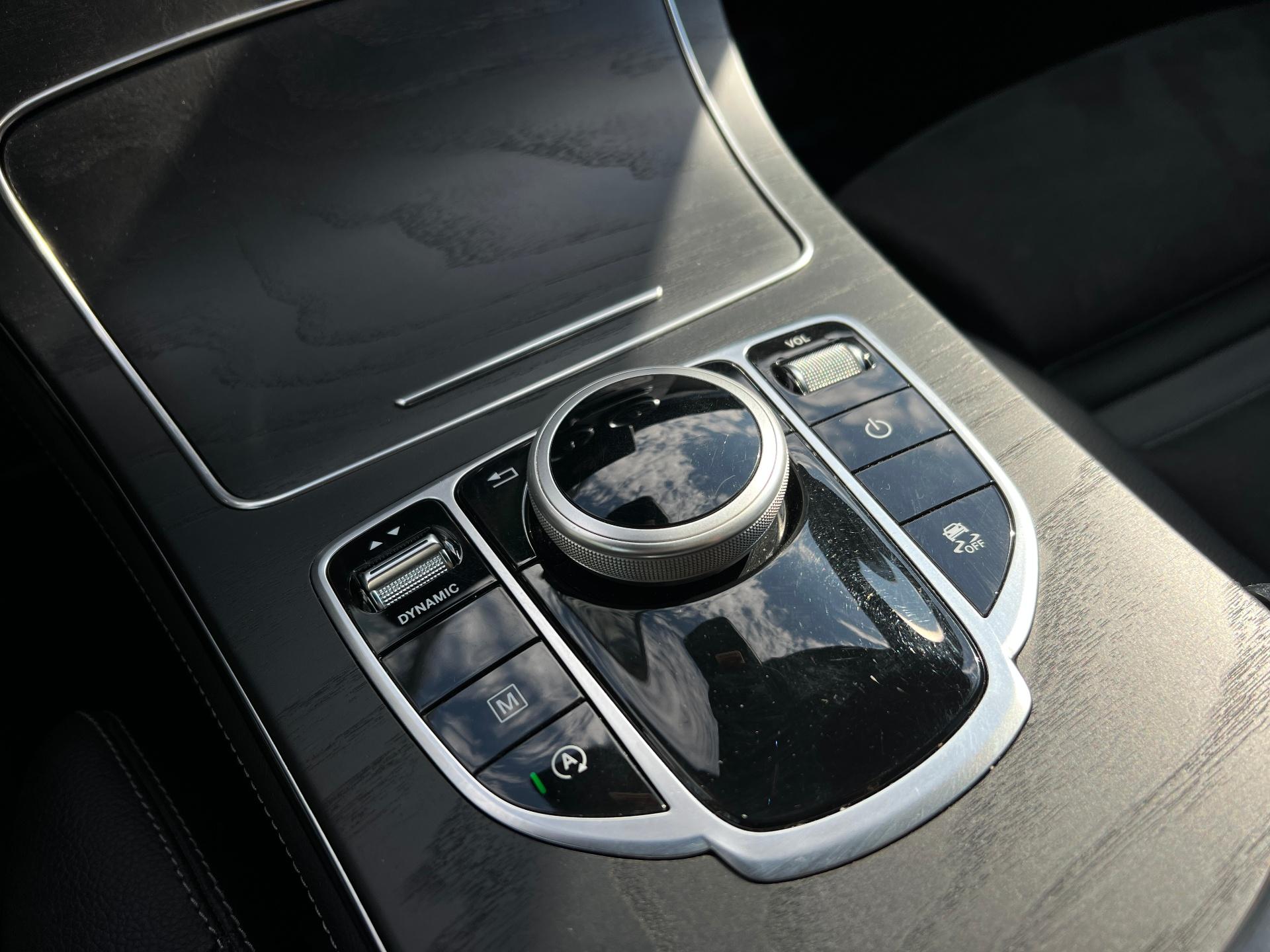 Mercedes-Benz-GLC-COUPE