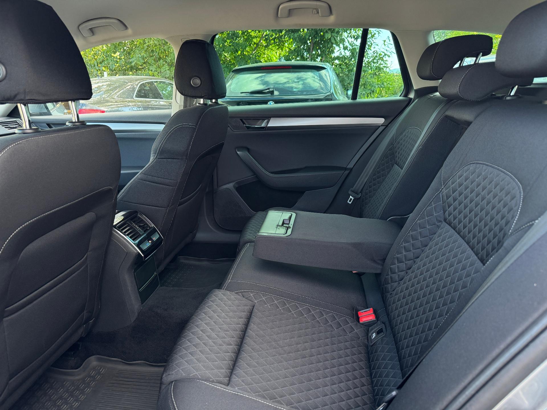 Skoda-Superb