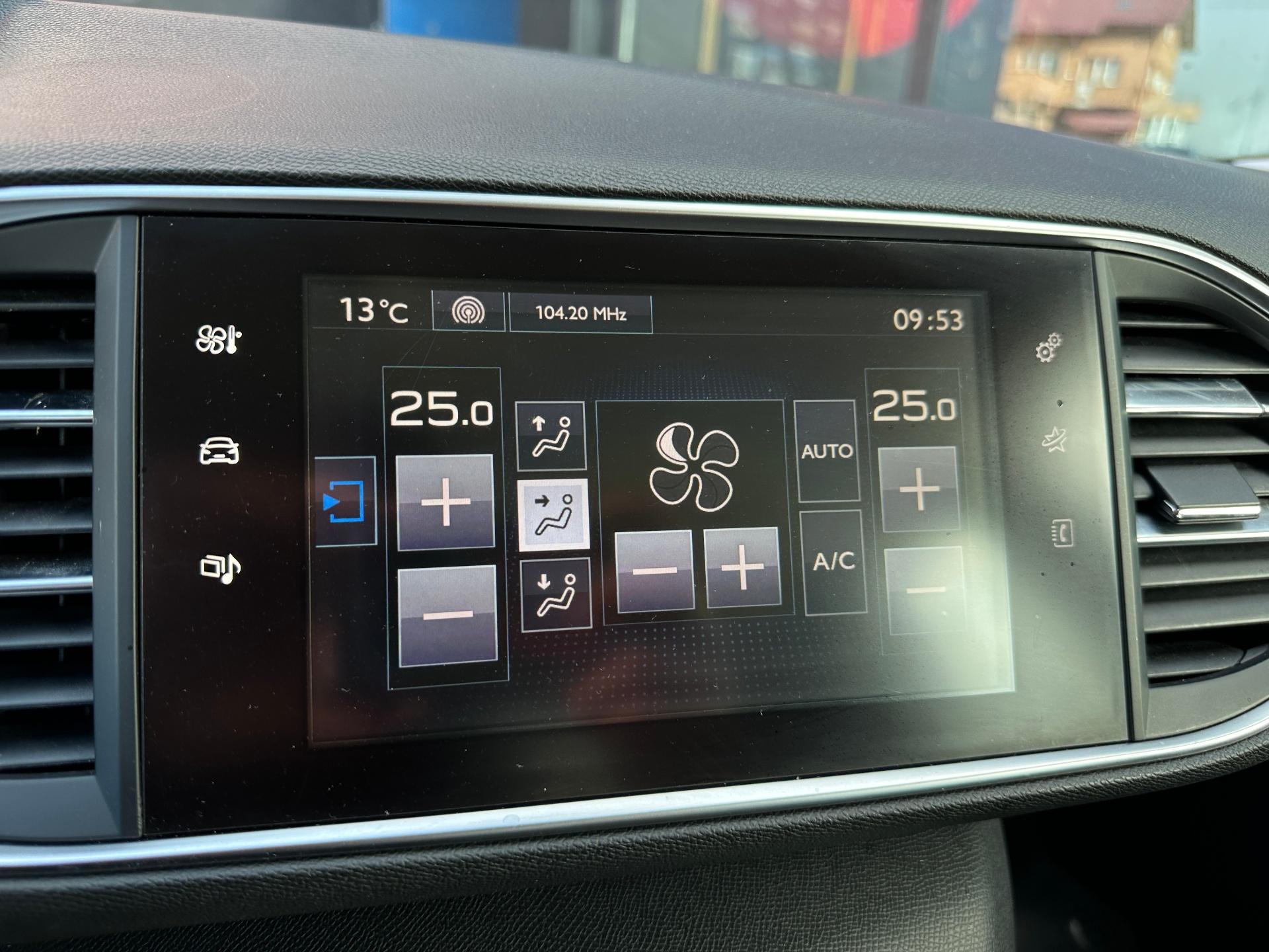 Peugeot-308