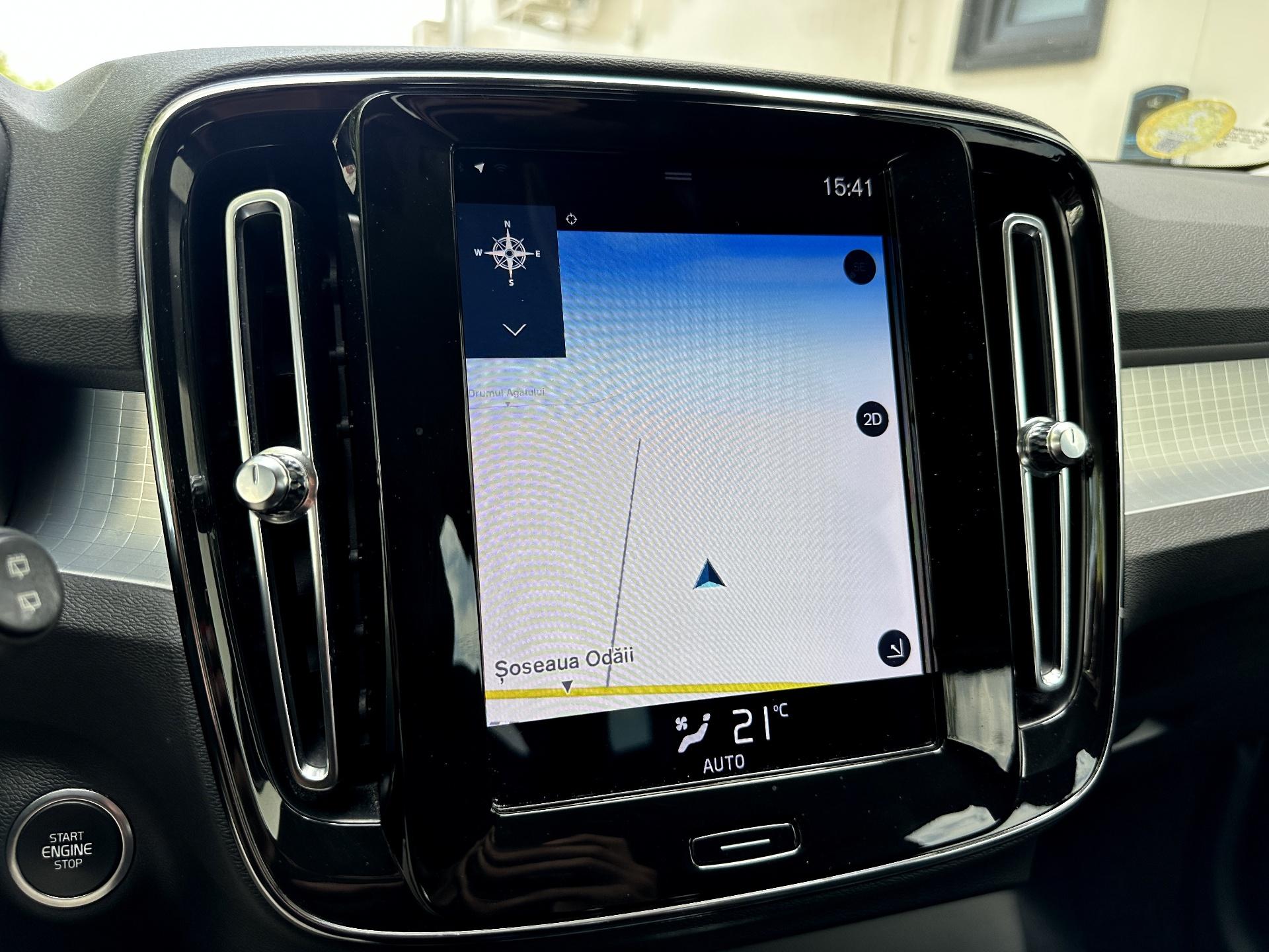 Volvo-XC 40