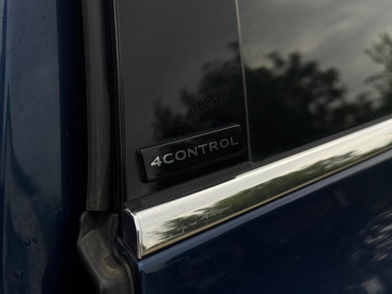 Car Thumb