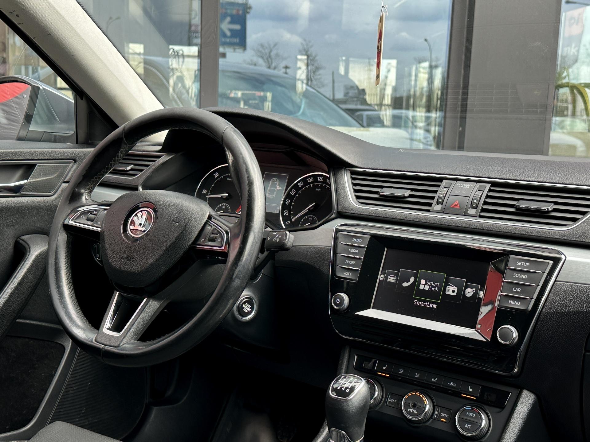 Skoda-Superb