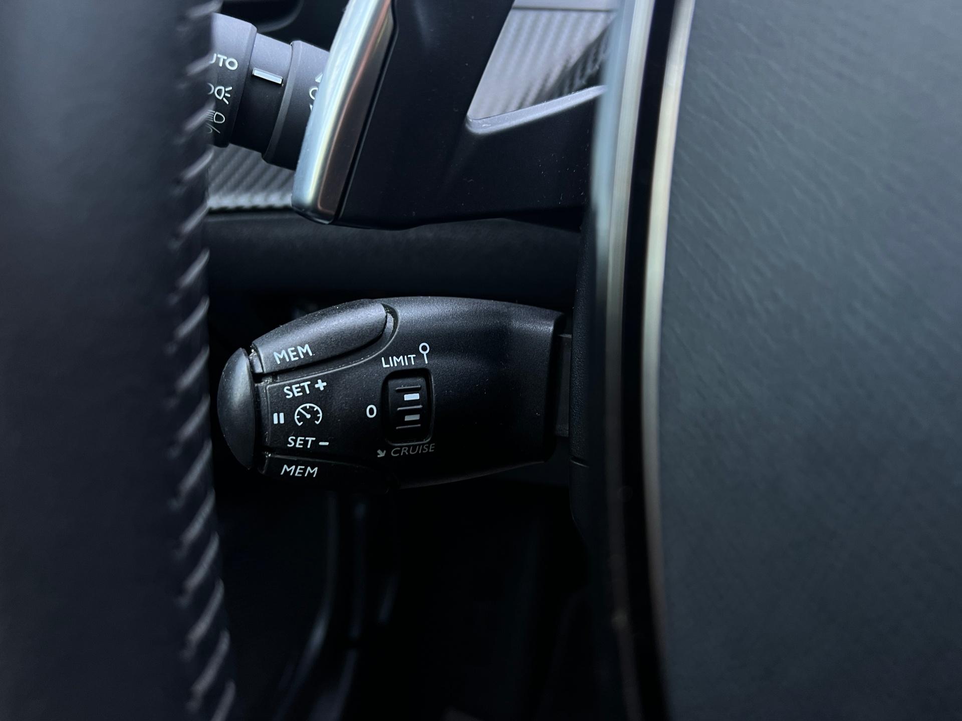 Peugeot-2008