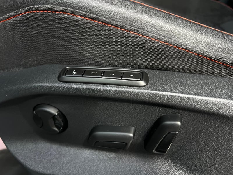 Car Thumb