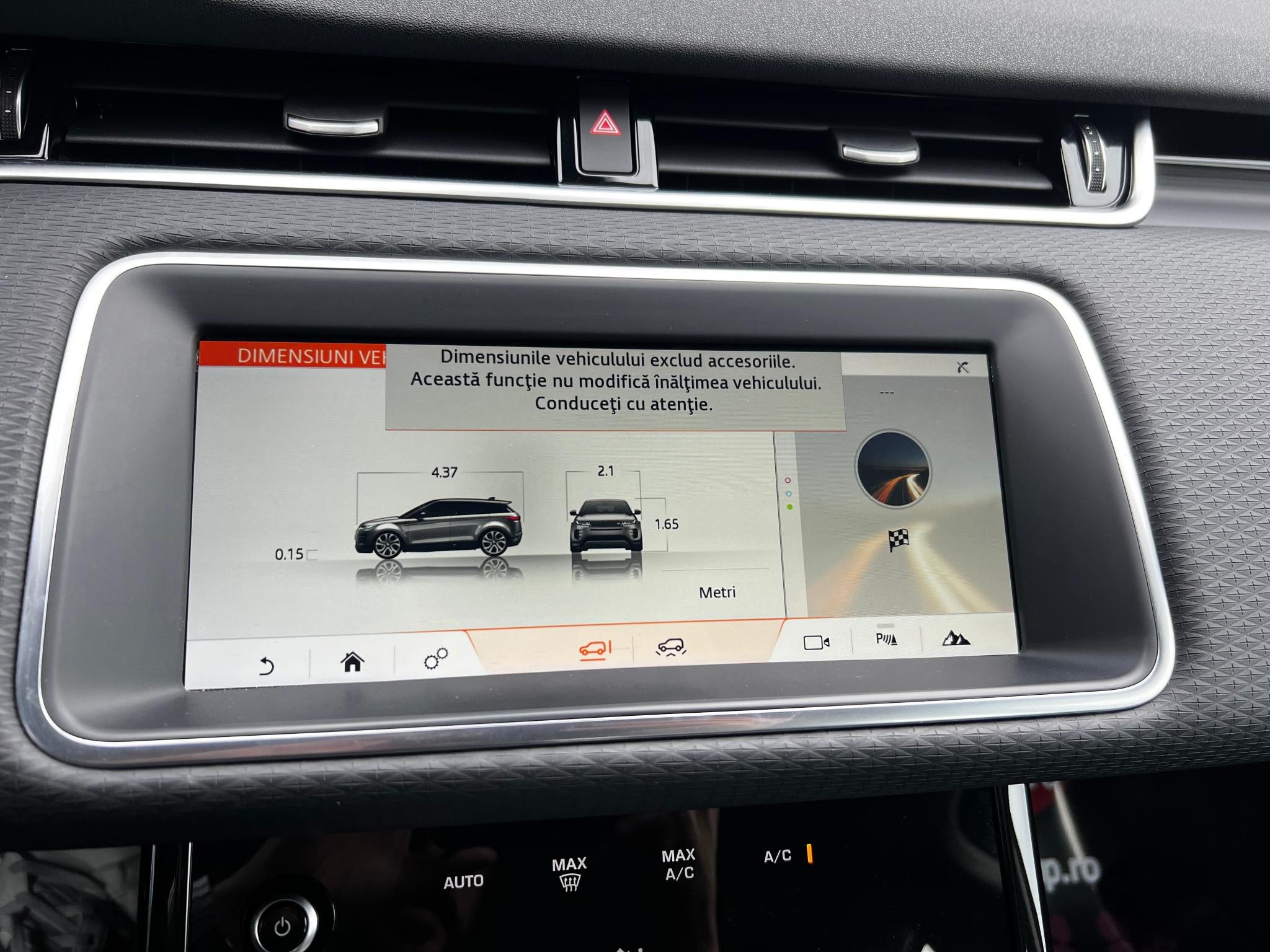 Land Rover-Range Rover Evoque