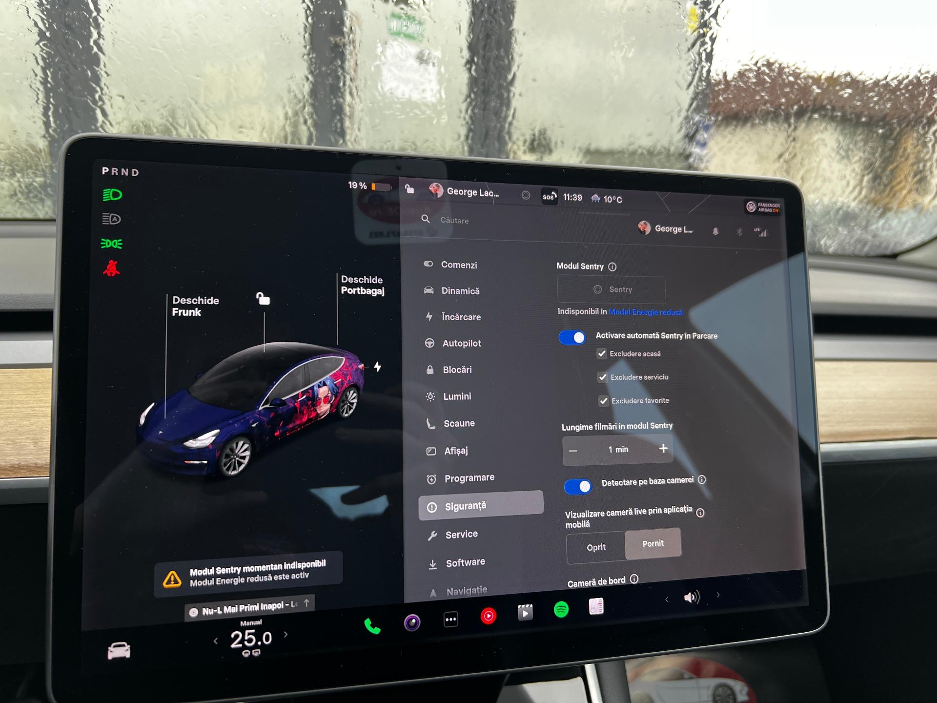 Tesla-Model 3