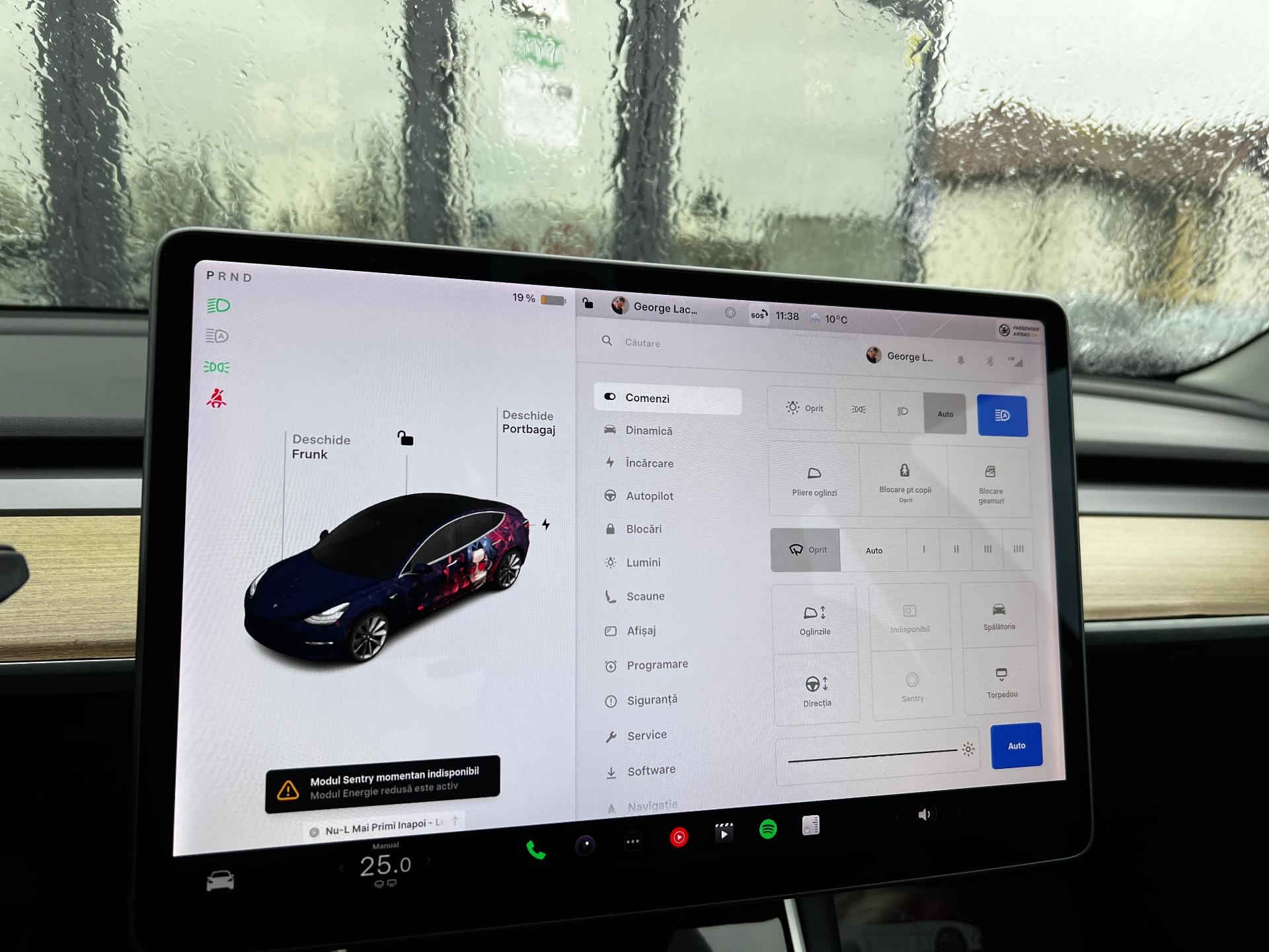 Tesla-Model 3