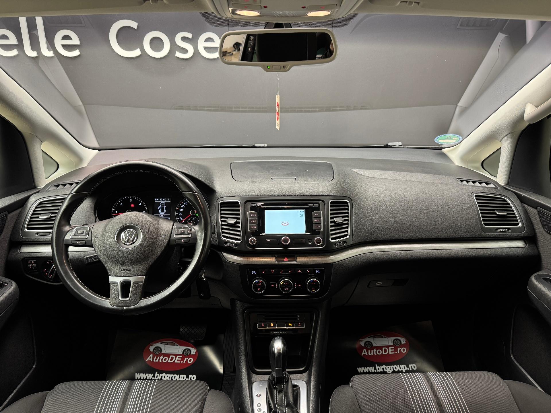 Volkswagen-Sharan