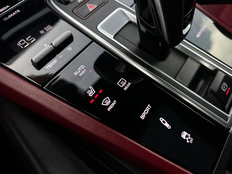 Car Thumb