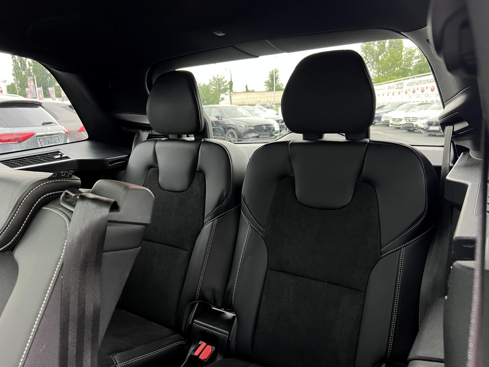 Volvo-XC 90
