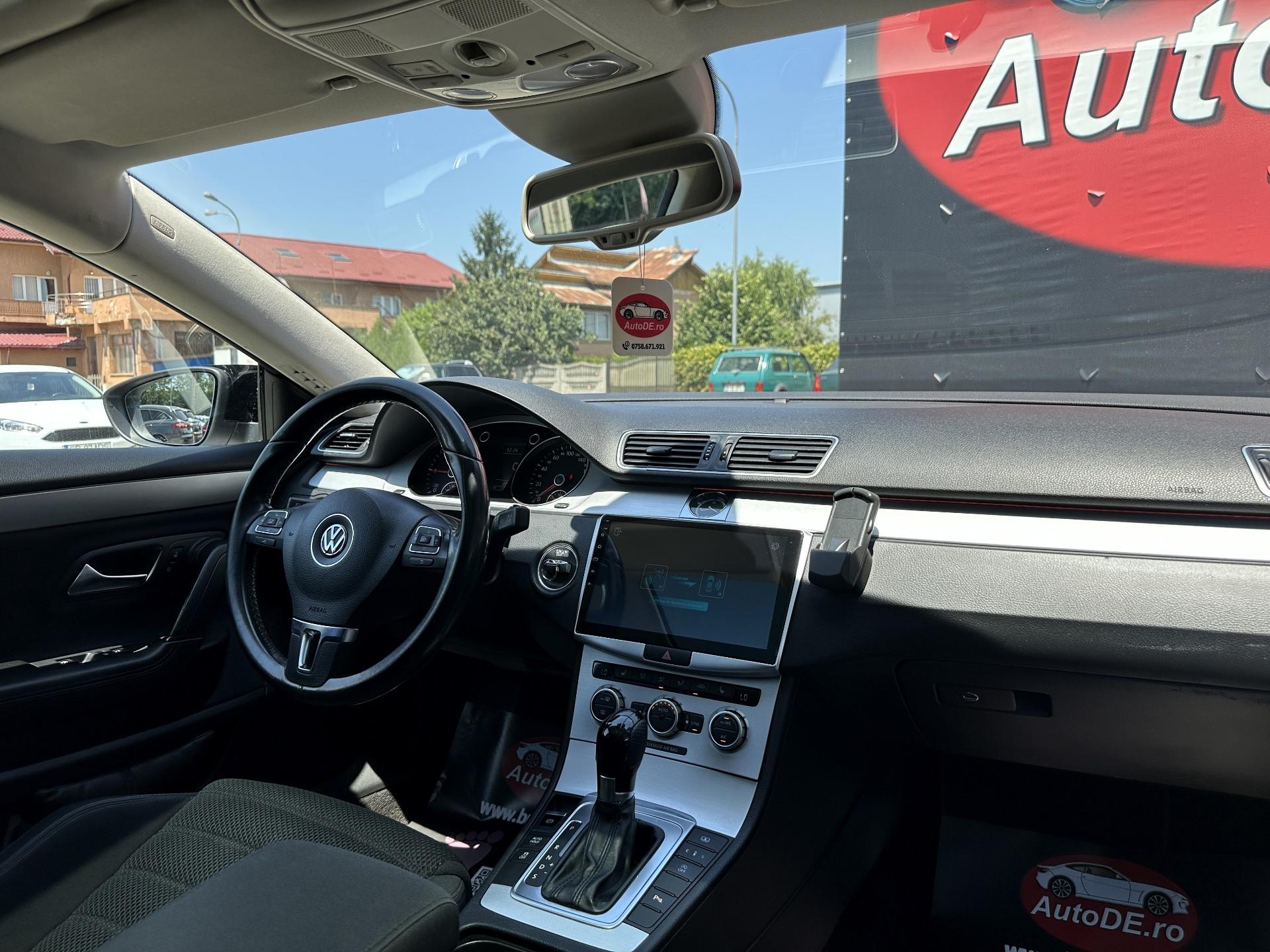 Volkswagen-Passat CC