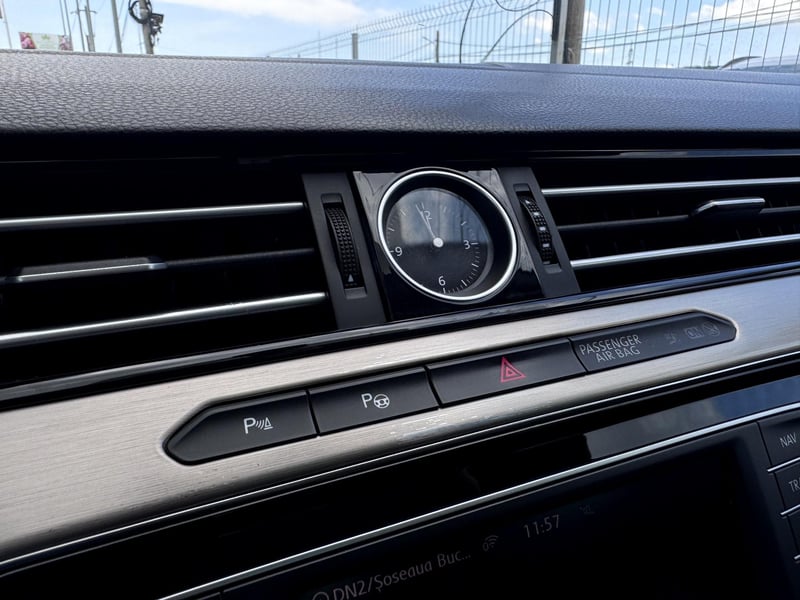 Car Thumb
