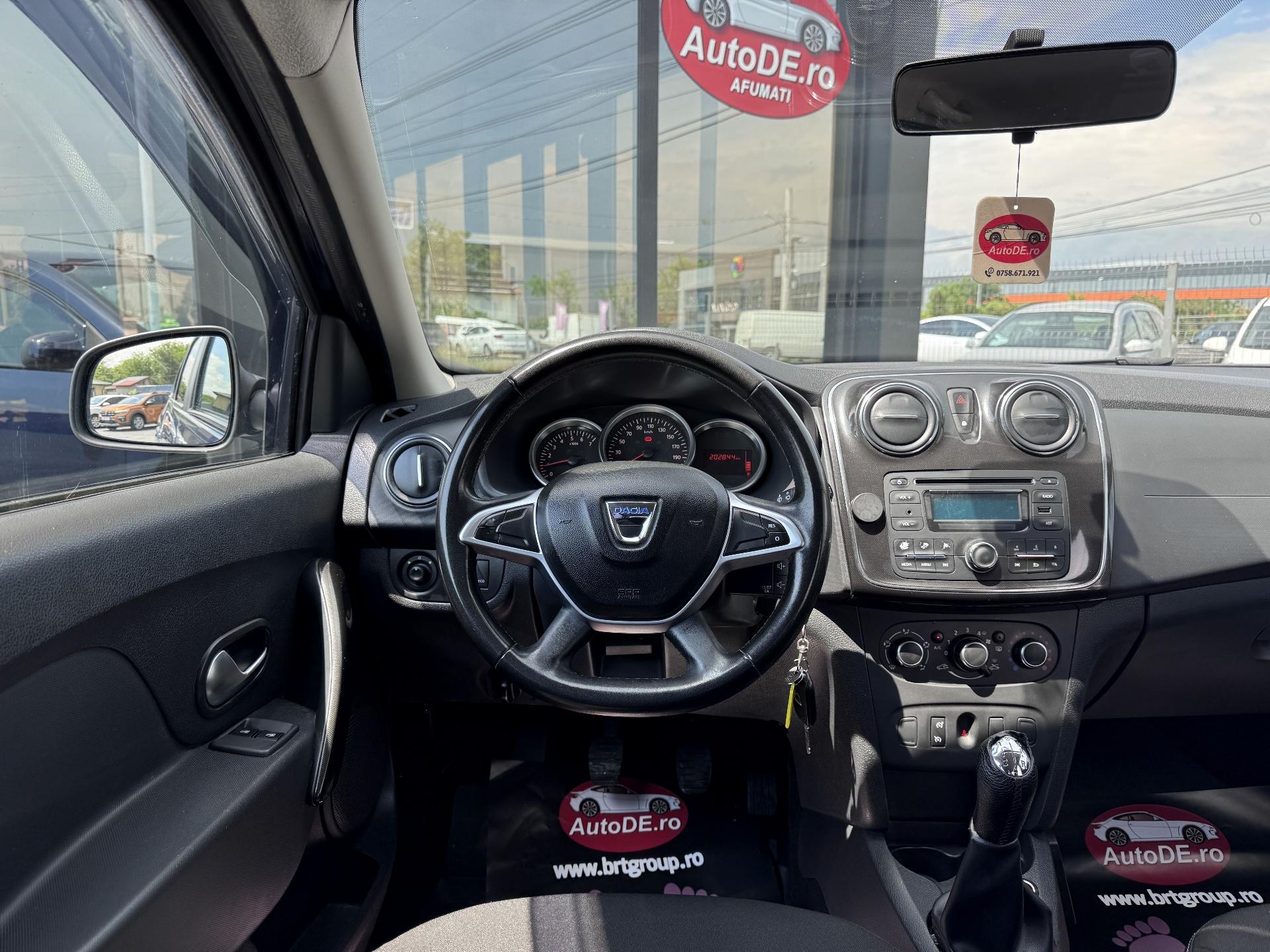 Dacia-Logan