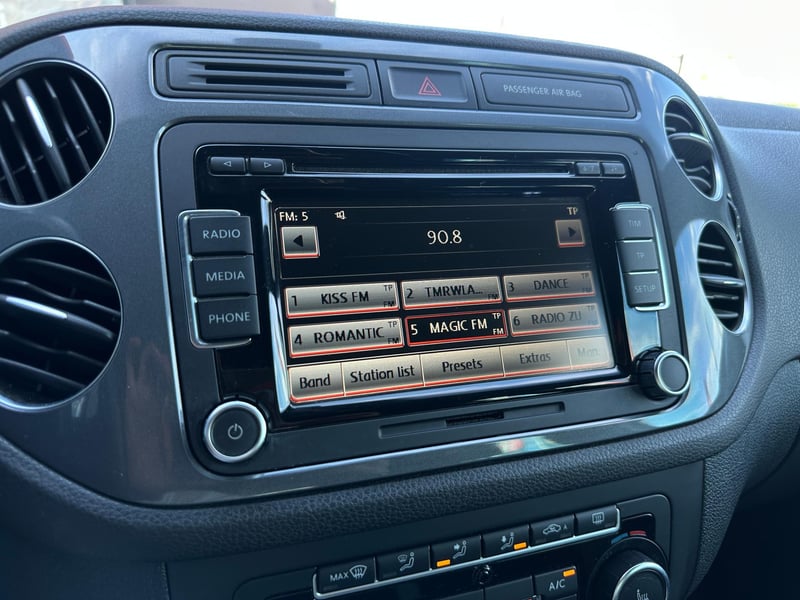 Car Thumb