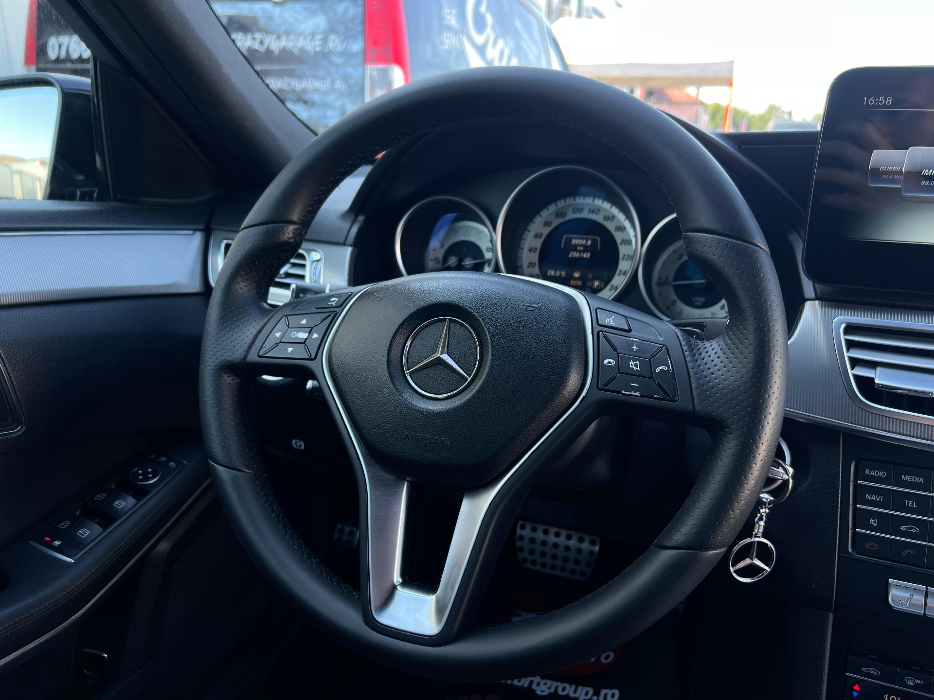 Mercedes-Benz-E