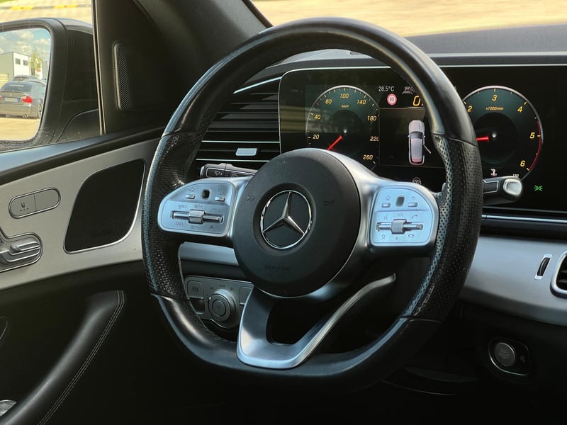 Car Thumb