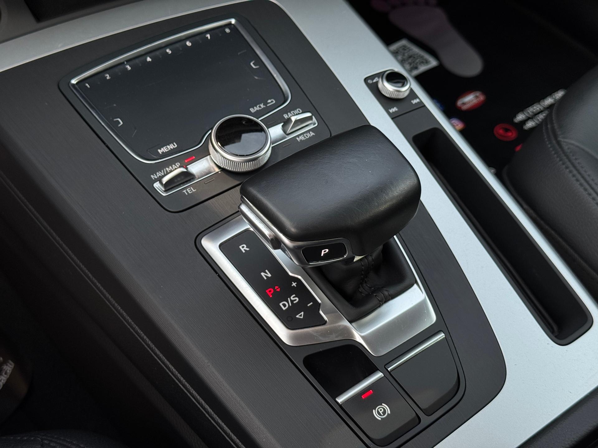 Audi-Q5