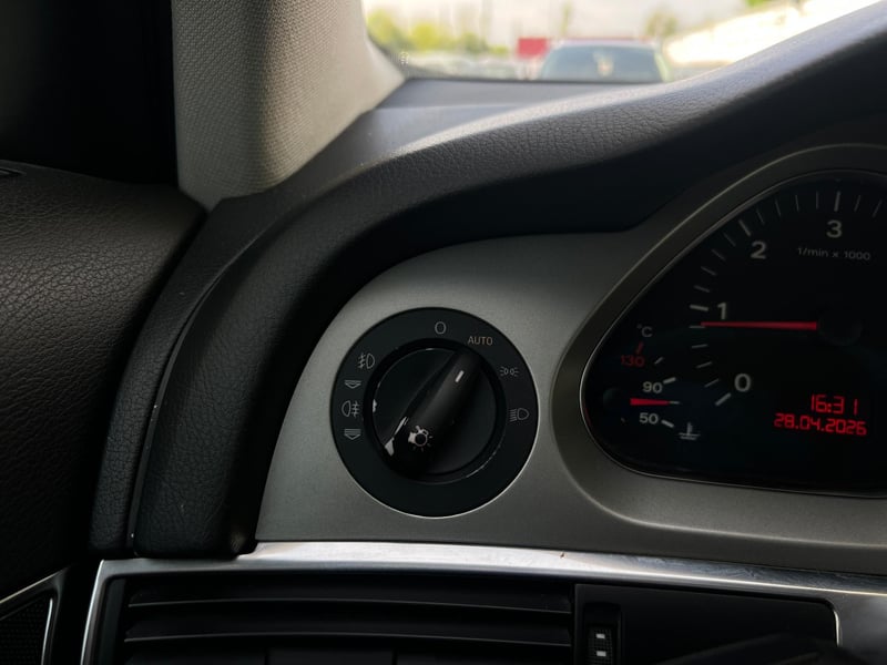 Car Thumb