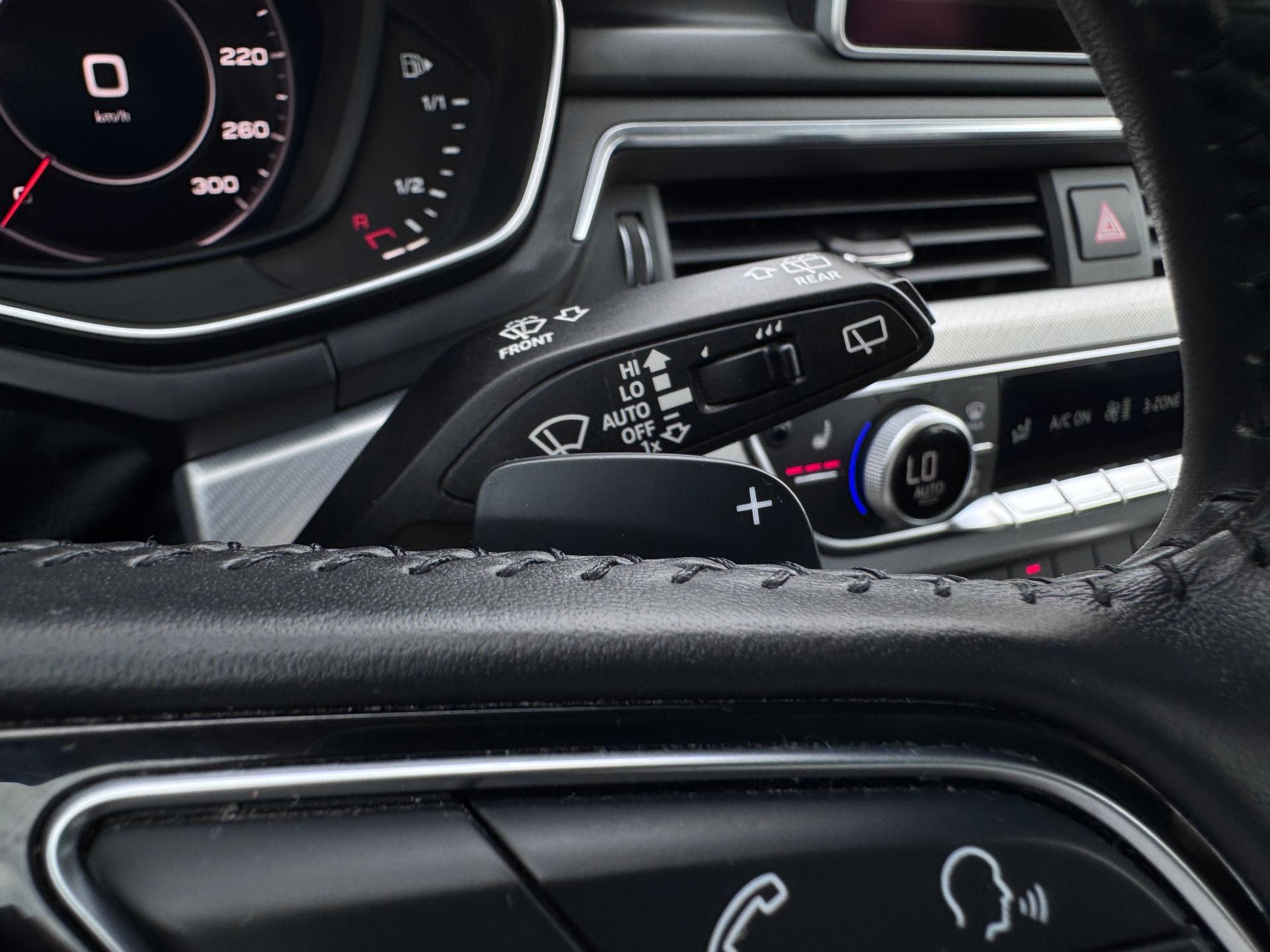 Audi-A4