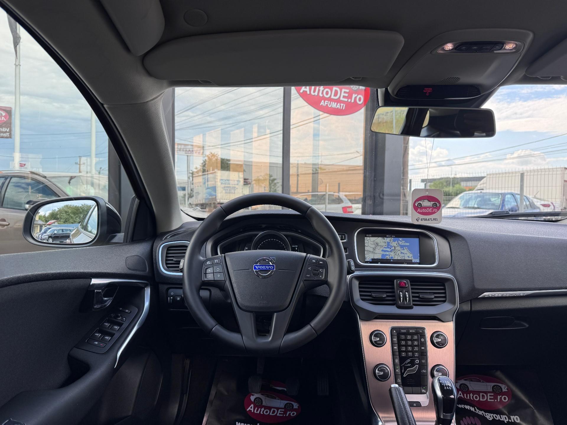 Volvo-V40