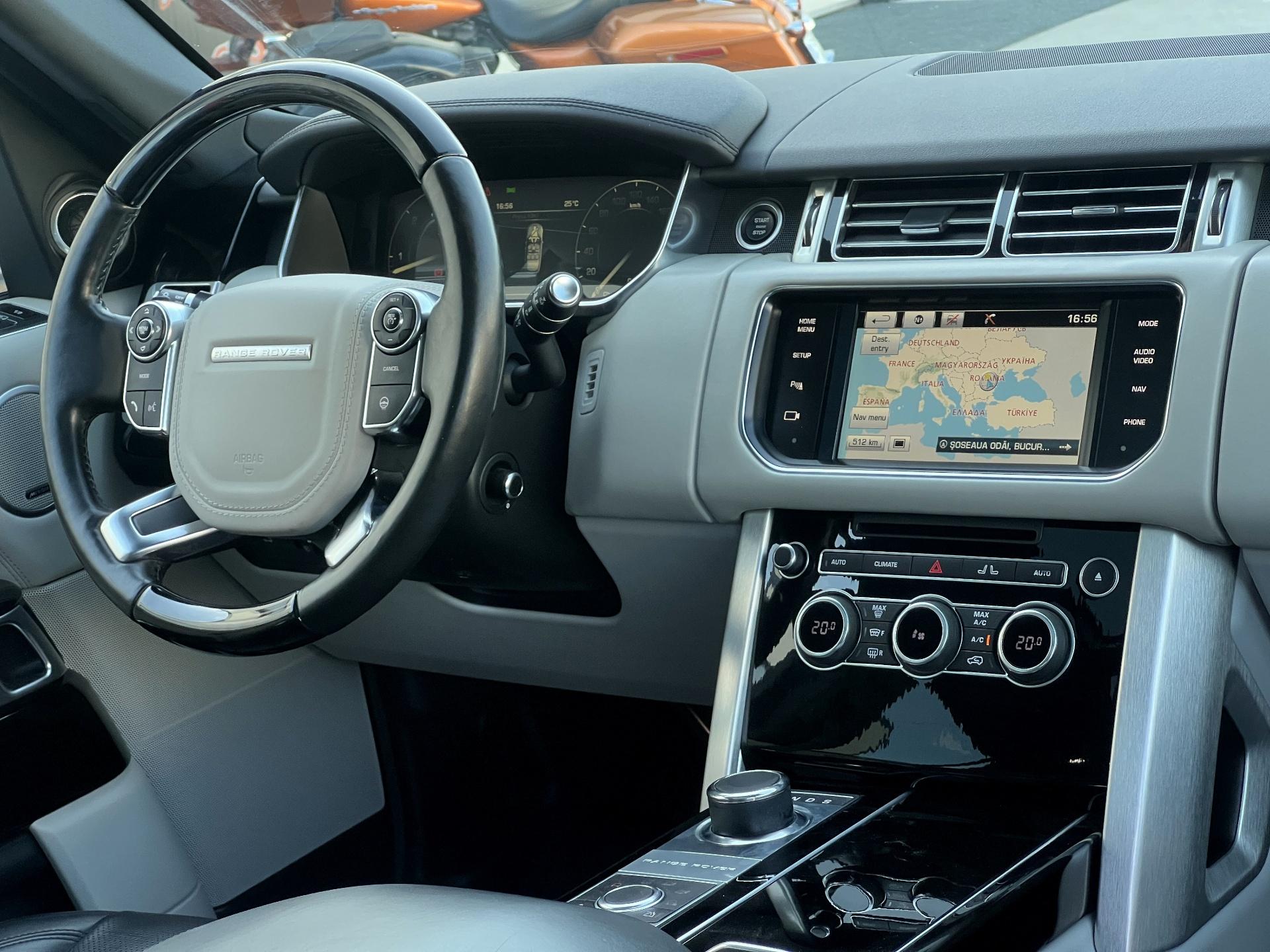 Land Rover-Range Rover