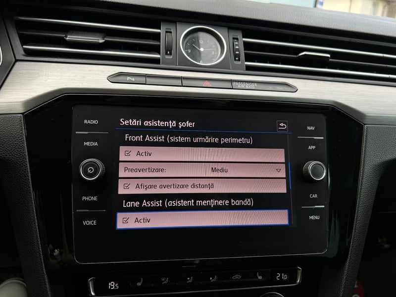 Car Thumb