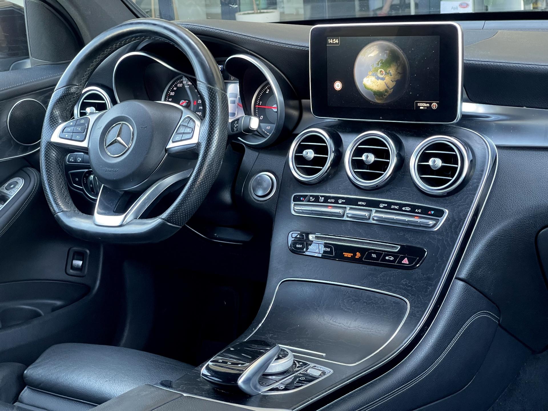 Mercedes-Benz-GLC-COUPE
