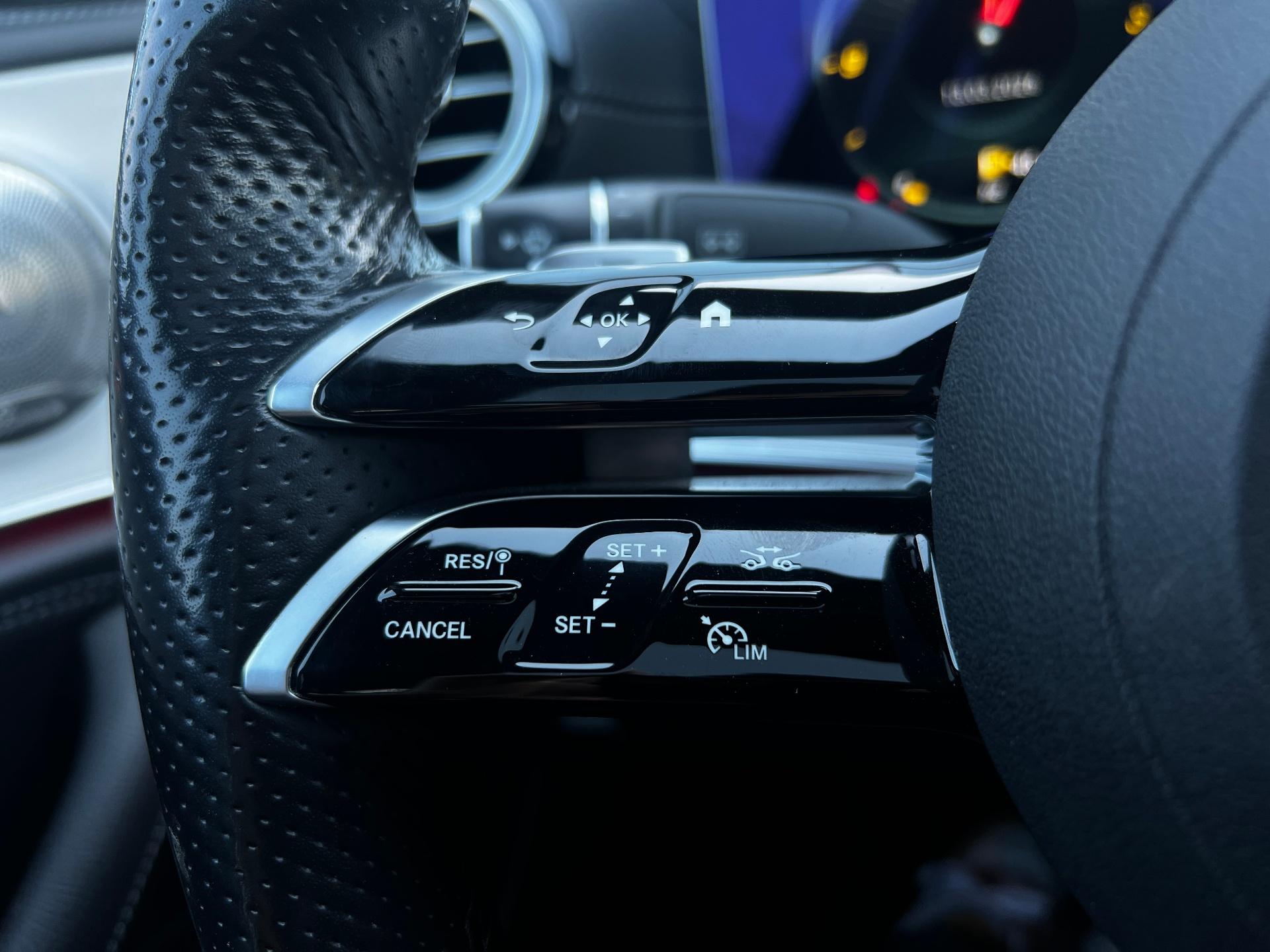 Mercedes-Benz-E