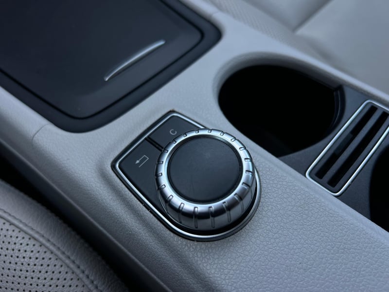 Car Thumb