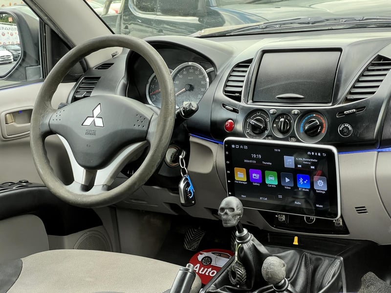 Car Thumb