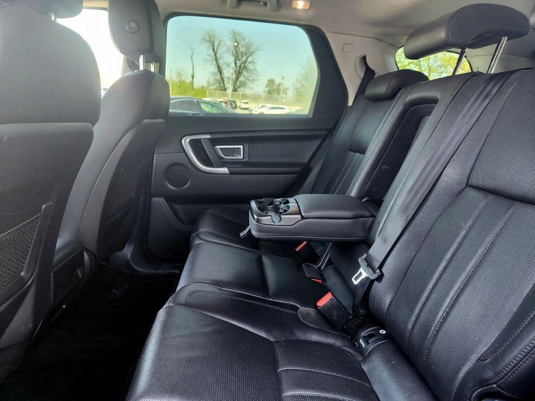 Land Rover-Discovery Sport