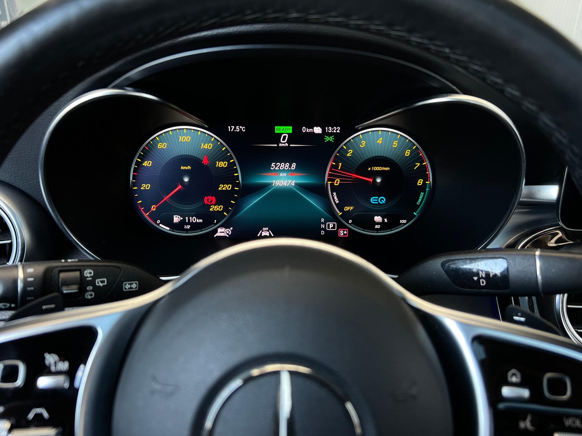 Mercedes-Benz-GLC