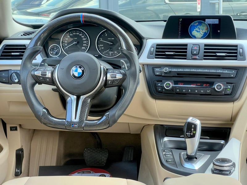 Car Thumb
