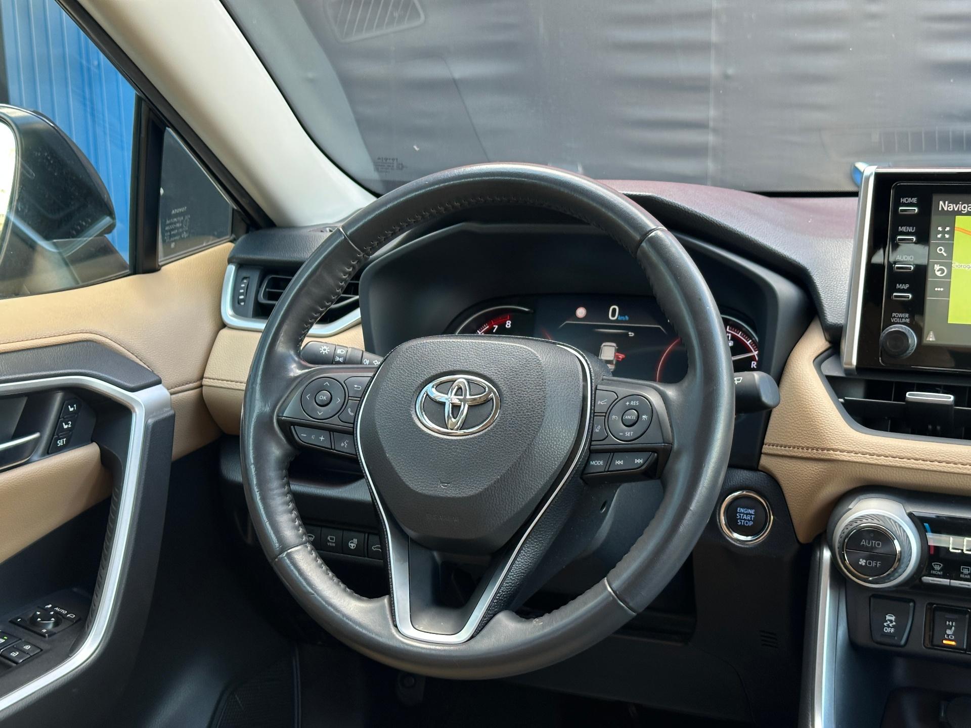 Toyota-RAV 4