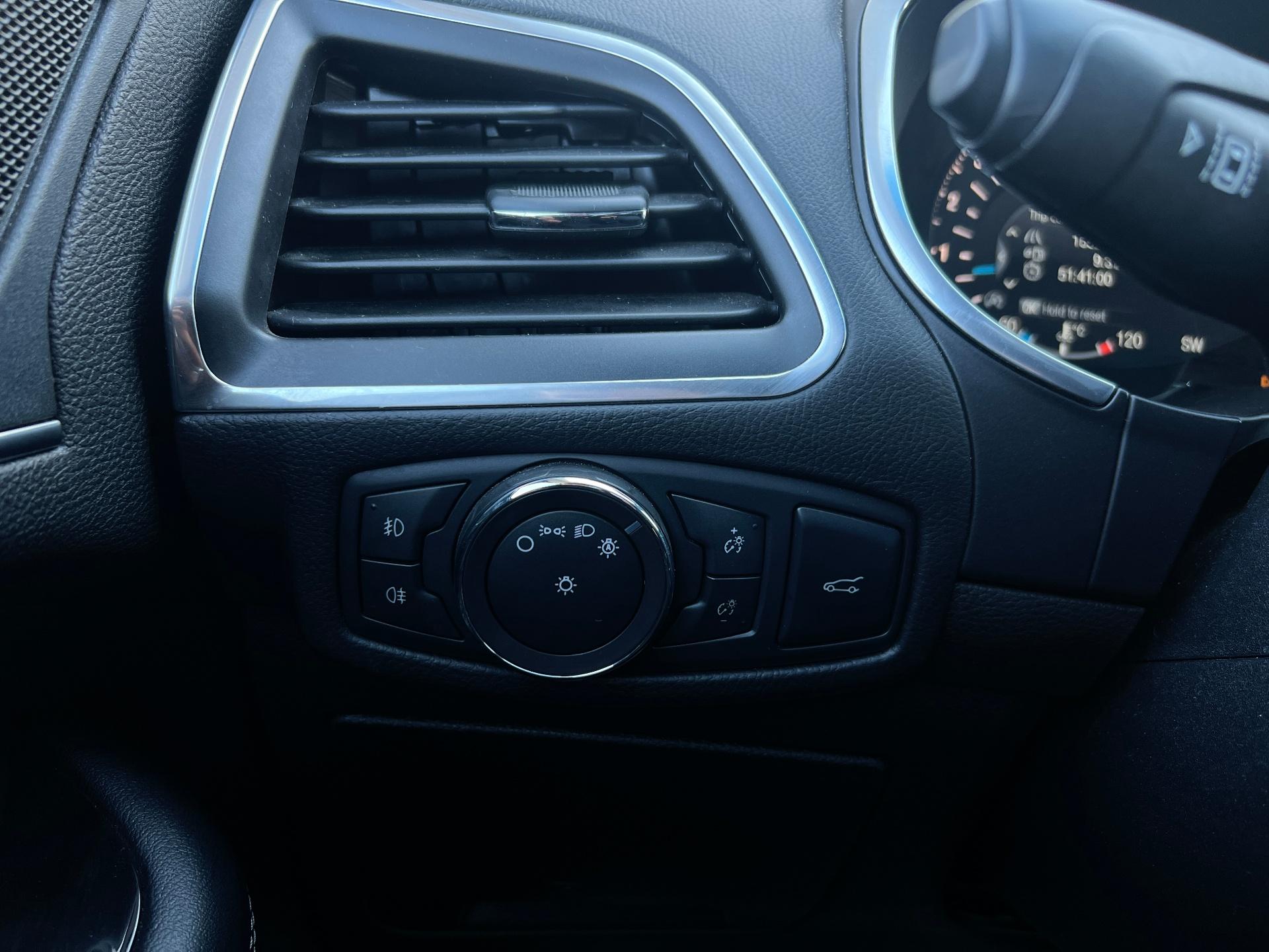 Ford-Edge