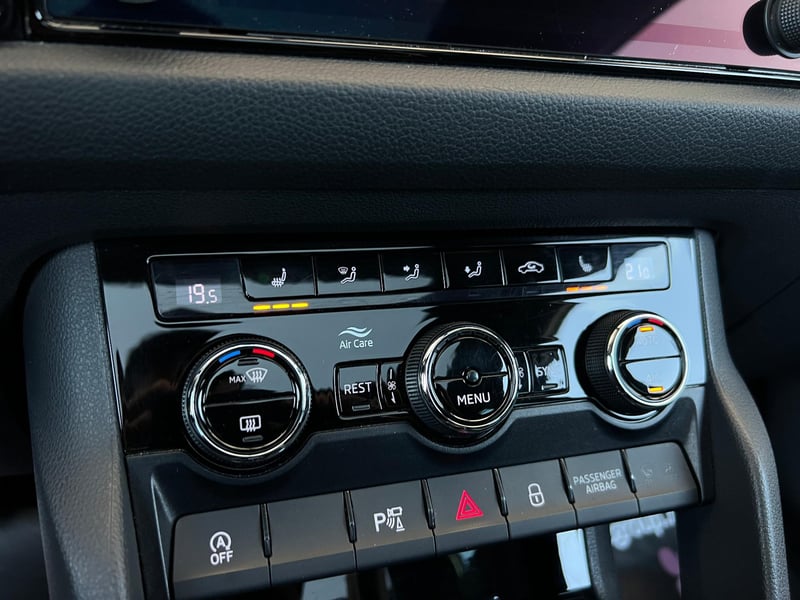 Car Thumb
