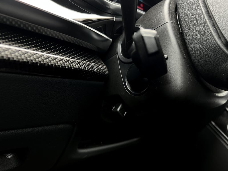 Car Thumb